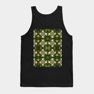 Magic Field Summer Grass - Chamomile Flower with Bug - Polarity #1 Tank Top